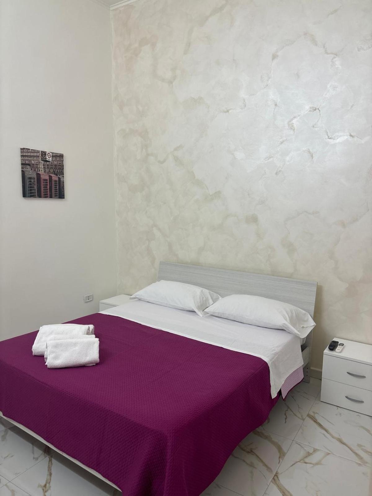 Appartamento Aurora House Napoli Esterno foto